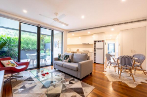 Suburban Oasis with Lush Courtyard, Great Location